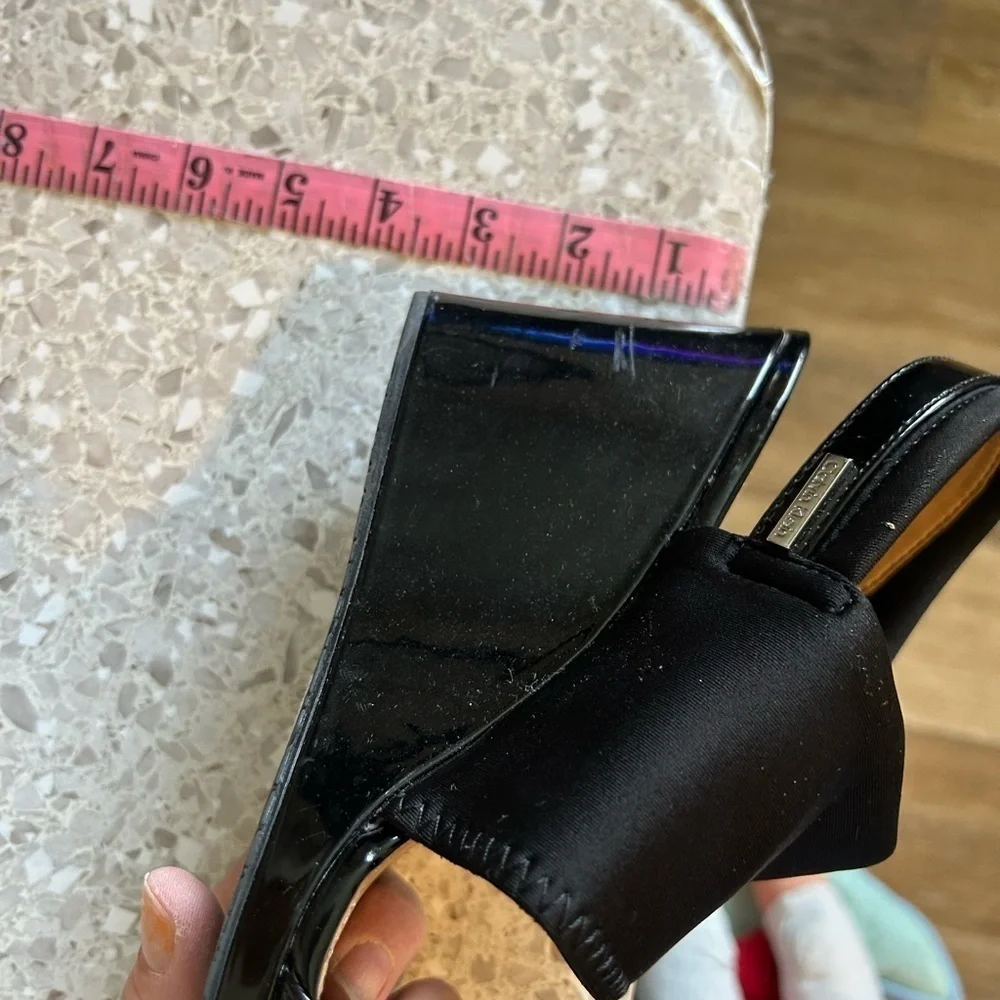 Calvin Klein Bryley Wedge Sandals 9